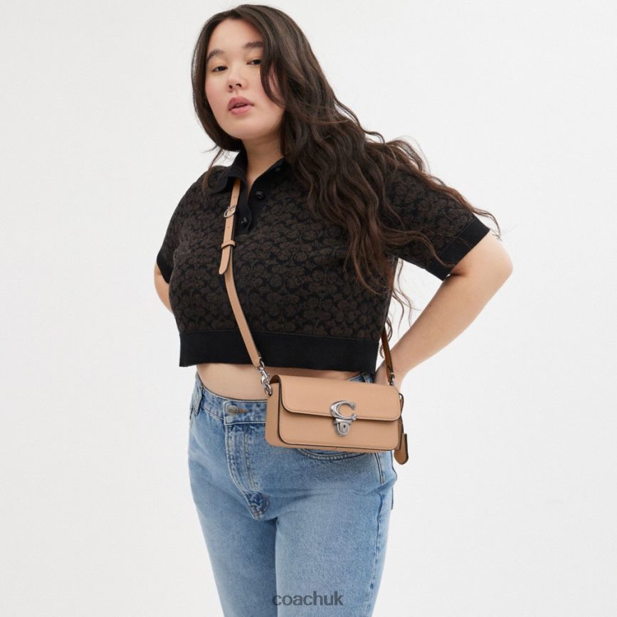 Coach Women STUDIO BAGUETTE BAG LH/Buff D0DL44182